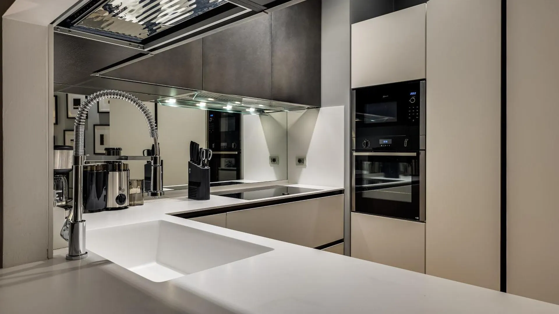 Belli Vatican Attico - Luxury Design Rooftop Apartment Close To Vatican City روما 0*,