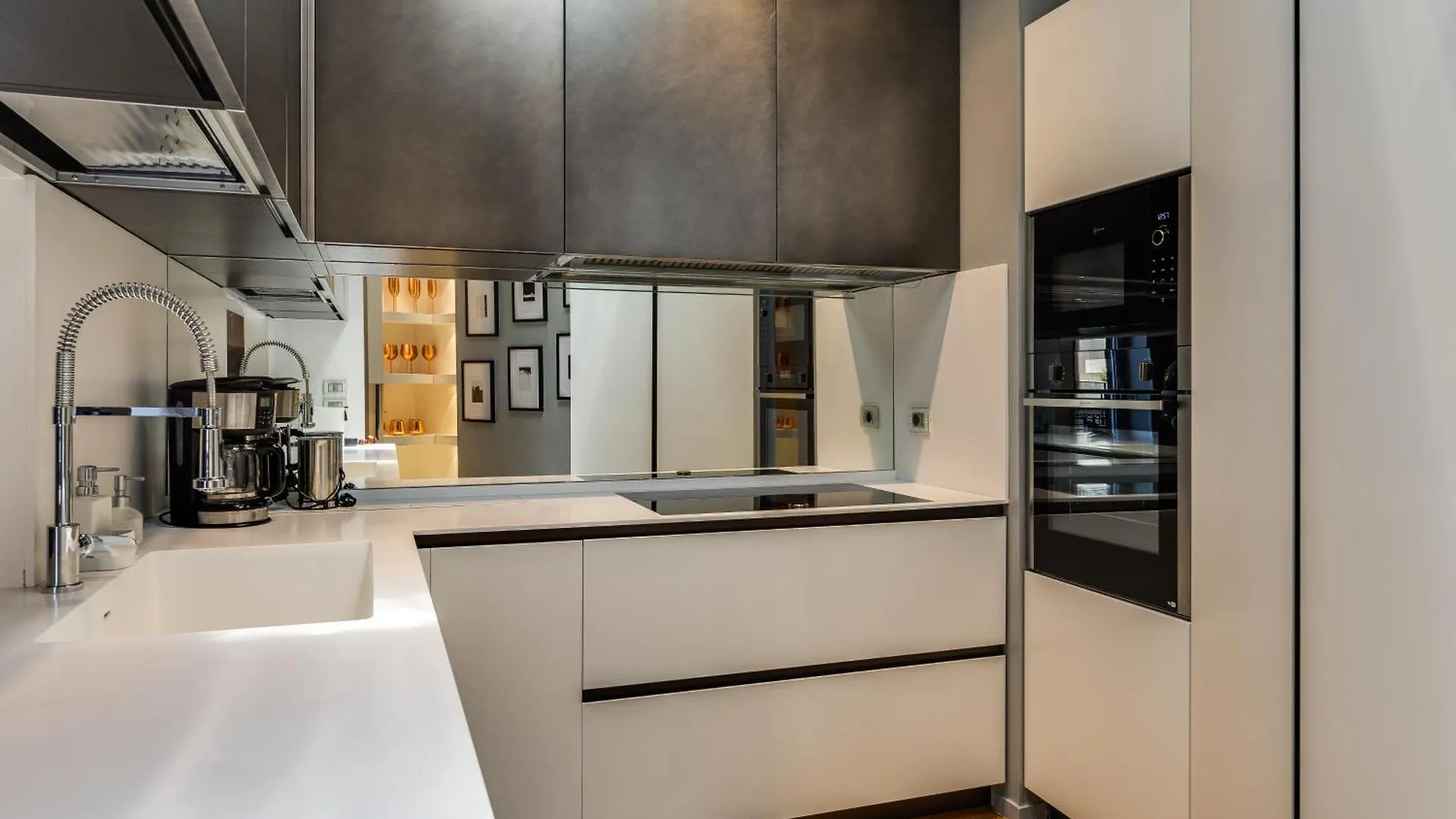 Belli Vatican Attico - Luxury Design Rooftop Apartment Close To Vatican City روما